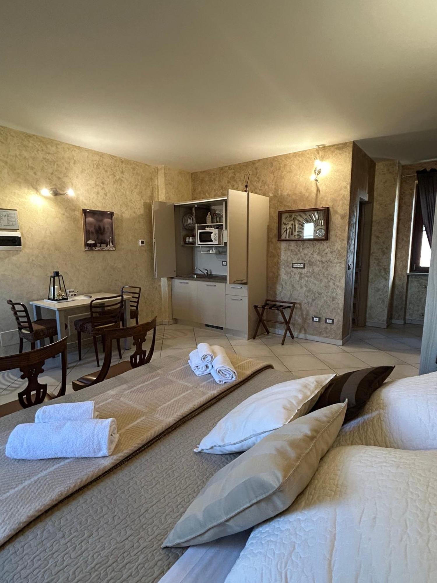 Rocche Di Montexelo - Green Key Apartments & Spa Monticello d'Alba Eksteriør bilde